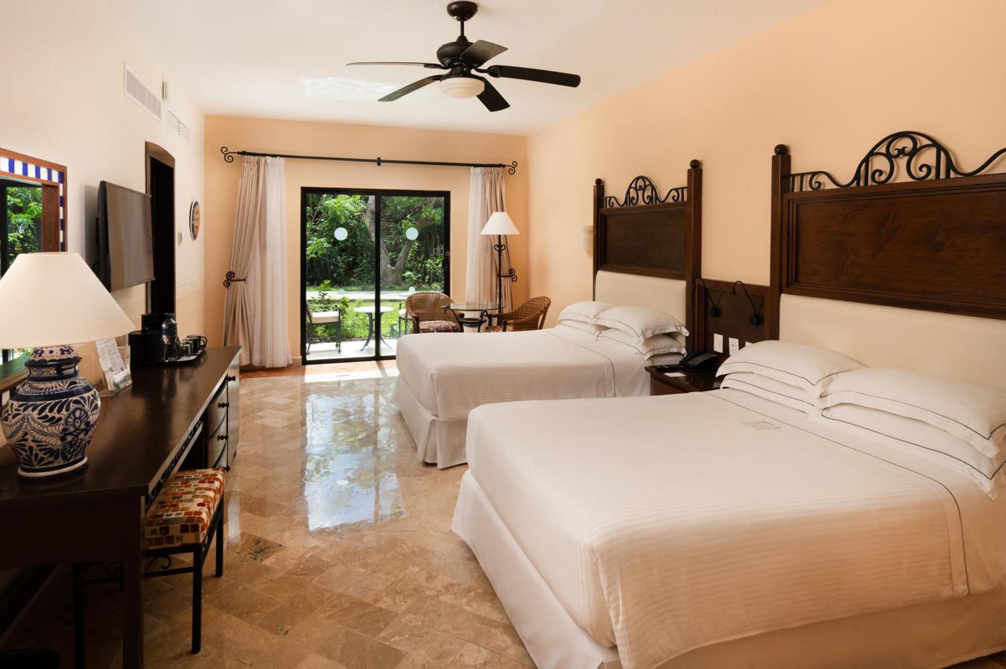 Occidental Resort 5*