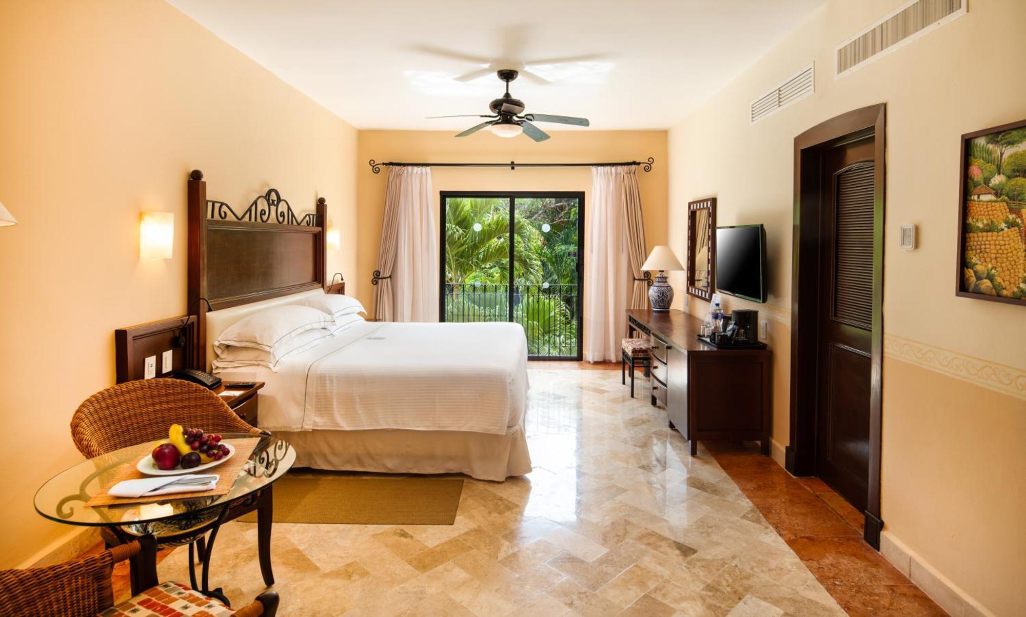 Occidental Resort 5*